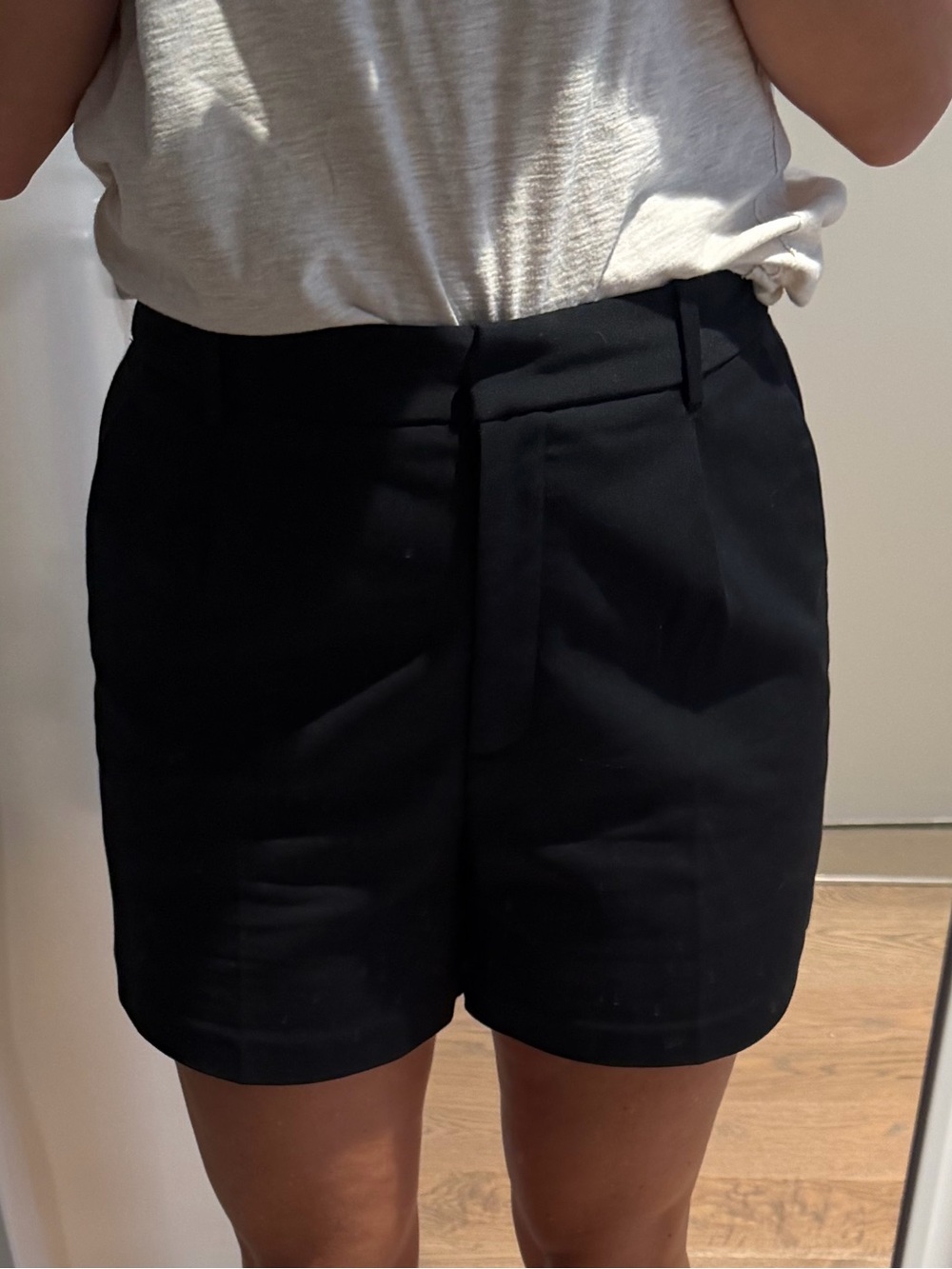 Zara Tapered Trouser Shorts in Black